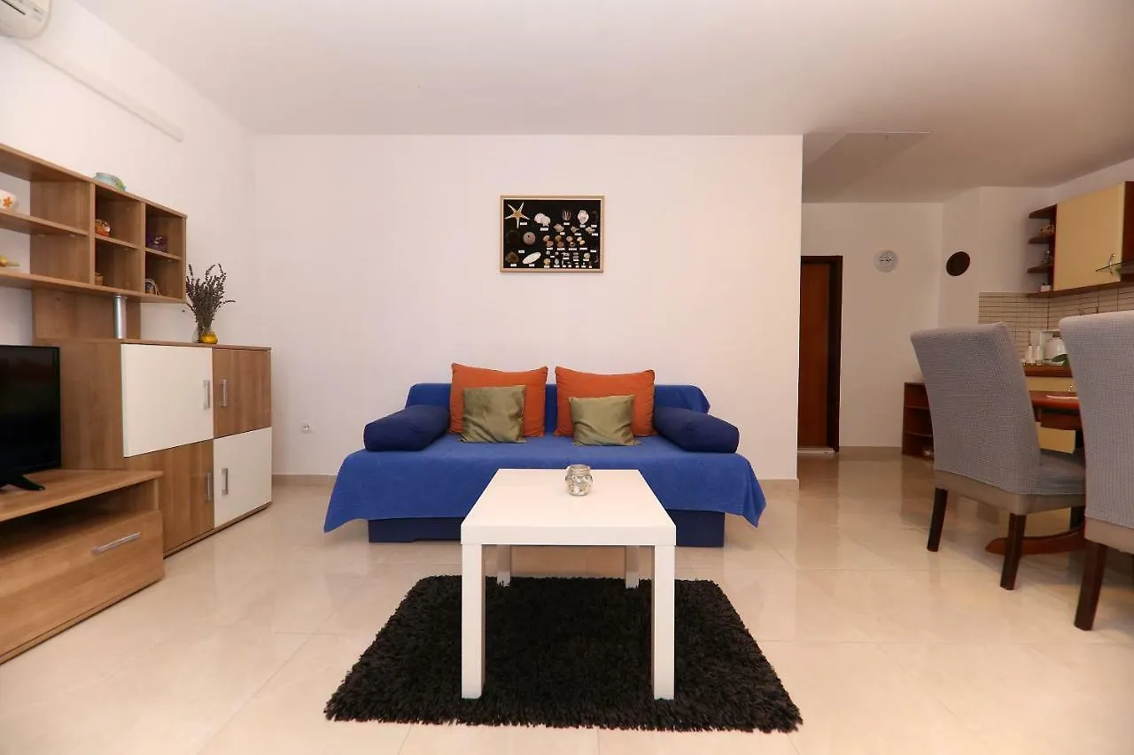 Apartments Anka Rtina