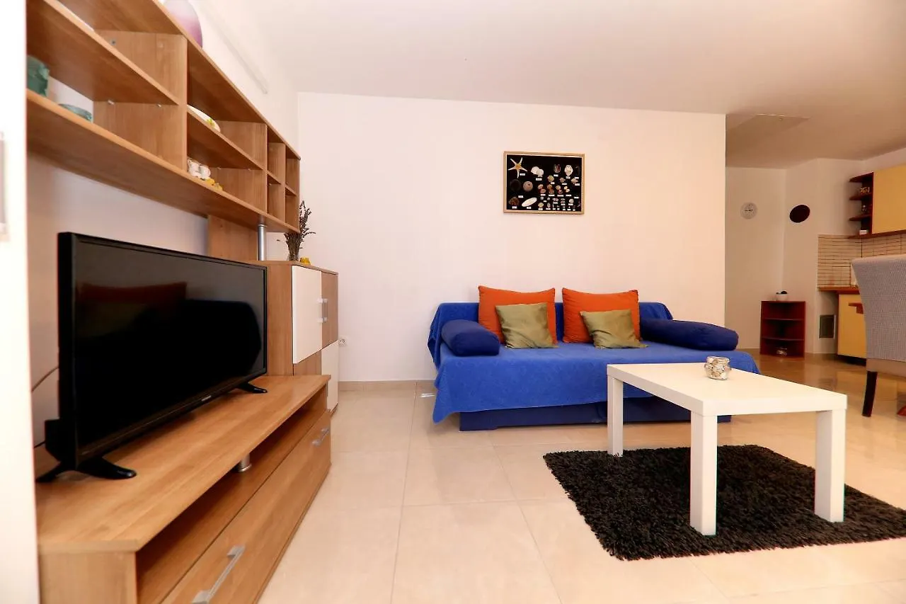 Apartments Anka Rtina