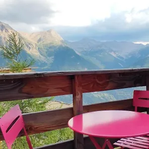 https://orcires-studio-rond-point-des-pistes-1-front-de-neige.fr-provencehotel.com